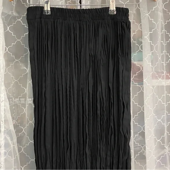 Micropleat Scrunch Black Maxi Skirt Small - Picture 4 of 7